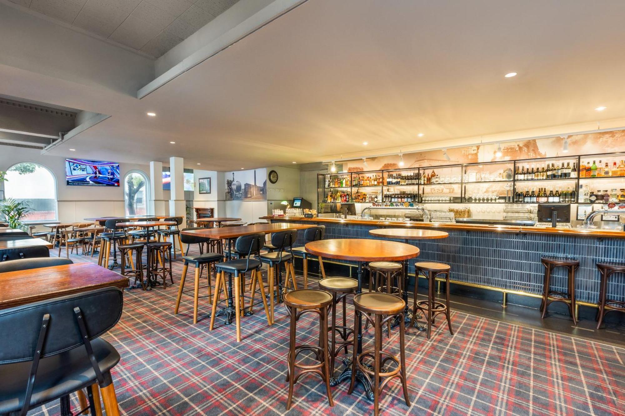 College Lawn Hotel Melbourne Exterior foto
