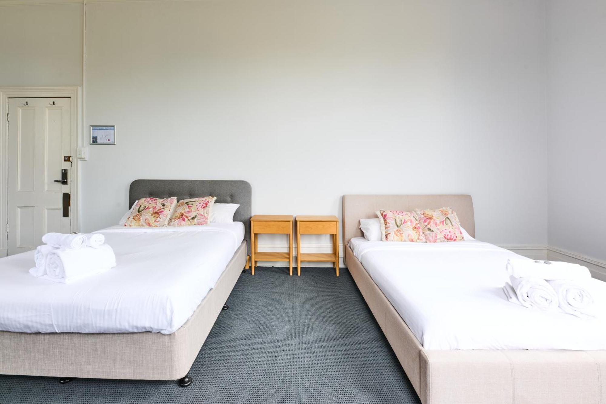 College Lawn Hotel Melbourne Exterior foto